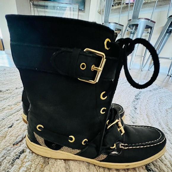 Sperry Black Boots with Beige Detail Zip up and Buckle Size 7.5 - Picture 2 of 8